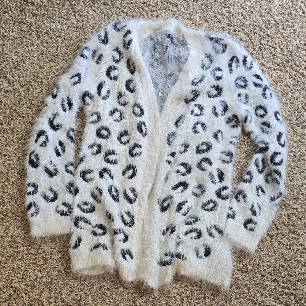 Apt. 9 Fuzzy White and Black Leopard Cardigan